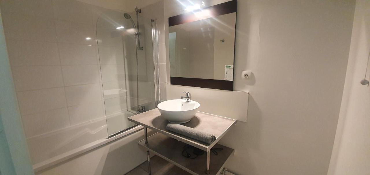 Apartamento Le Baou Beni - Piscine, Climatisation & Parking Gréoux-les-Bains Exterior foto